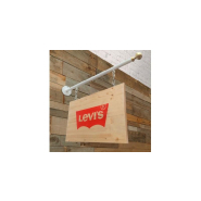 Enseigne drapeau suspendue en bois - Fer laqué et bois de pin traité_3