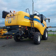 Moissonneuse-batteuse New Holland CH 7.70 Stage V_3