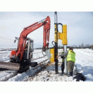 Les mâts de battage orteco montés sur bras de grue/pelle_3