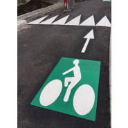 Marquage routier en peinture - Idéal pour parkings et zones industrielles - ADS Équipements_3