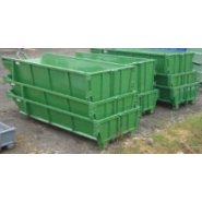 Benne avec crochets de bâche intégrés