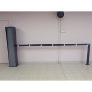 Borne de recharge robuste pour vélos, trottinettes et scooters électriques - 7 prises NF 16A IP54 IK08 - Système de paiement optionnel_3