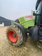 Tracteur Claas AXION 820 - 190 ch - 2008 - 4 roues motrices - semi-powershift_3