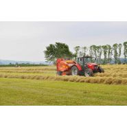 Presse à chambre variable pour balles de largeur 123 cm et diamètre ajustable