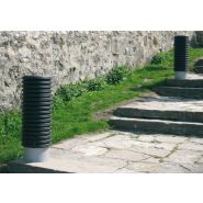 CR110 / CR115 - Poubelle publique - MMCité 1 a.S. - Socle en béton, corps en plastique, 35L, fixation au trottoir/sol_3