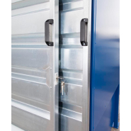 Armoire en acier avec ancrage au sol sécurisé et kit de fixation inclus