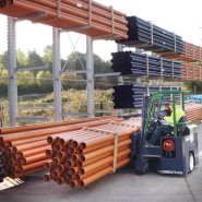 Chariot élévateur multidirectionnel compact Combilift COMBI-CB - Diesel - Capacité 2500 à 3000 kg - Hauteur de levage 4000 à 6000 mm_3