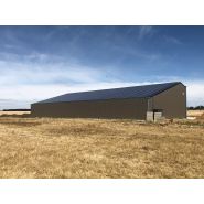 Bâtiment solaire agricole avec toit photovoltaïque
