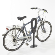 Poteau range 2 vélos avec un anneau en gomme pour une protection maximum des vélos_3