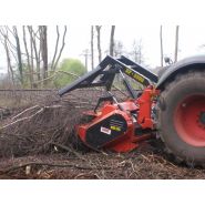 Broyeur forestier performant avec variabilité des vitesses de rotation