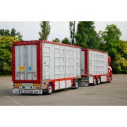 Bétaillère en aluminium autoportante avec abreuvage automatique intégré