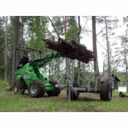 Outil forestier Avant Tecno pour bois de diamètre maximum 900 mm