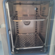 Incubateur / étuve Thermo Scientific Heratherm IMH60 avec convection forcée 105°C_3