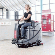 Autolaveuse autoportée à batteries Viper AS530R - maniabilité, rendement élevé, réservoir 73L_3