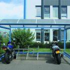 Abri Crémone pour 10 vélos ou 4 motos - Structure en acier galvanisé - Toit en polycarbonate alvéolaire - Habillage en verre trempé clair_3