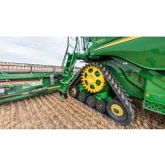T560 de John Deere avec trémie à grain de 10 000 litres