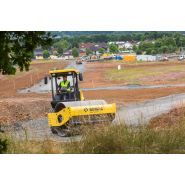 Rouleau monocylindre BOMAG BW 212 D-5 - poids 11 450 kg - technologies avancées pour compactage_3