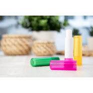 Baume à lèvres - vanille - protection SPF15 - support plastique translucide - couleur fuchsia - 14 gr_3