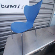 Chaise empilable Gorka en polyamide - Akaba d'occasion - Design ergonomique et haut de gamme par Jorge Pensi_3