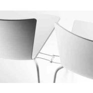 Chaise empilable SLAM - Polypro, bois ou tapissée - Design intemporel et accessoires fonctionnels_3