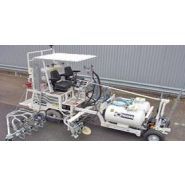 H18-2 - Machine de marquage routier Hofmann - débit d’air 1300-2200 l/min à 7,5 bar, moteur turbo-diesel Kubota_3