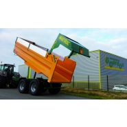 Benne agricole avec éclairage LED et garde-boue intégrés