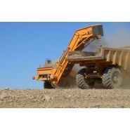 Ramasseuse de pierres avec déversement à 3,2 mètres de haut