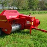 Presse carrée idéale pour les terrains en colline