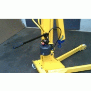 Grue d'atelier repliable - A 1010 REP - grande portée et roues robustes_3