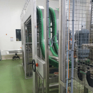 Convoyeur vertigripp en inox, configuration en s ou en omega, pour l'agroalimentaire, le pharmaceutique et la cosmétique - cms_3