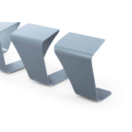 Mobilier outdoor  résistant, robuste et au design soigné idéal pour les cours, terrasses, patios ou rooftops_3