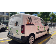 Impression numérique sur véhicule, personnalisable avec des motifs, logos et textes spécifiques_3