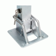 Barrière de parking rabattable en acier avec système de fermeture sécurisé et durable