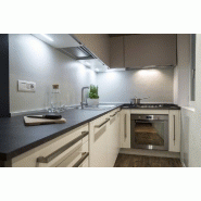 Réglette LED avec détecteur de mouvement - éclairage pratique et économique_3