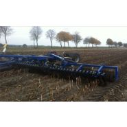 MaxiRoll 3-Delt - Rouleau agricole Dal-Bo - Largeur 10,30 m à 12,30 m avec options hydrauliques et système DUOFLEX_3
