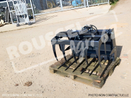 Fourche à fumier de 1 mètre pour Bobcat Skidsteer, modèle NC crocodile