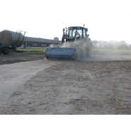 Godet balayeur industriel Emily Clean - ramassage de tout type de déchets - adaptable et équipé de balai polypropylène_3