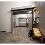 Porte rapide intérieure souple et sécurisée, adaptée aux environnements à fort trafic - ASSA ABLOY_3
