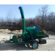 Broyeur de branches thermique essence ou diesel sur remorque, à couteaux - Capacité 17cm - SUPER-PAIN 600 | Fabrication française