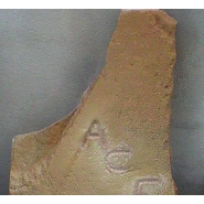 Sableuse pour travaux de décapage, gravure et gommage sans poussière ni rebond d'abrasif - OLYMPIA - aspiration cyclonique et buses de 3 à 4 mm_3