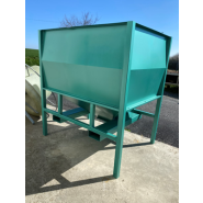 Conteneur cône droit palettisable avec reprise centrale - Capacité de 1800 L_3