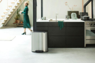 Poubelle à pédale Bo -60 litres - Matt Steel Fingerprint Proof Brabantia UGS211324 Belgique_3