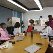 Caméra intelligente Poly Studio E60 4K MPTZ avec zoom optique 12x_3