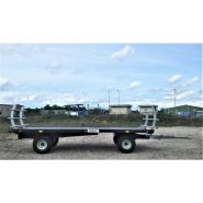 Plateau fourrager long de 6 mètres, idéal pour charges lourdes