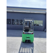 Chariot élévateur électrique Fiat EU315 532 - disponible en occasion et en location de courte à longue durée_3