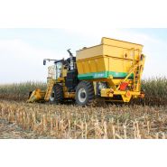 Arracheuse oxbo 2460 - oxbocorp - longueur sans tête 8.53 m - largeur 3.43 m_4