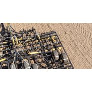 Topline Cross - Herse agricole Multiva - 8 rangées de dents, poids 5020 à 8390 kg, vitesse jusqu'à 15 km/h_3