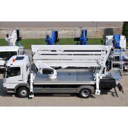 Bras articulé avec bielles de la nacelle élévatrice Zed 29 j