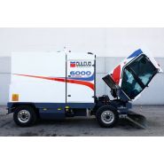 6000 Hydro - Balayeuse de voirie Dulevo - 5900 litres - haute pression et ergonomie_3