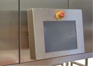 Traitement automatisé des vaches avec le robot M²erlin